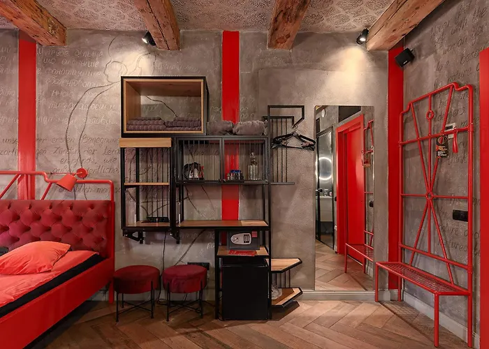 Мазох. Hotel&Cafe Львів